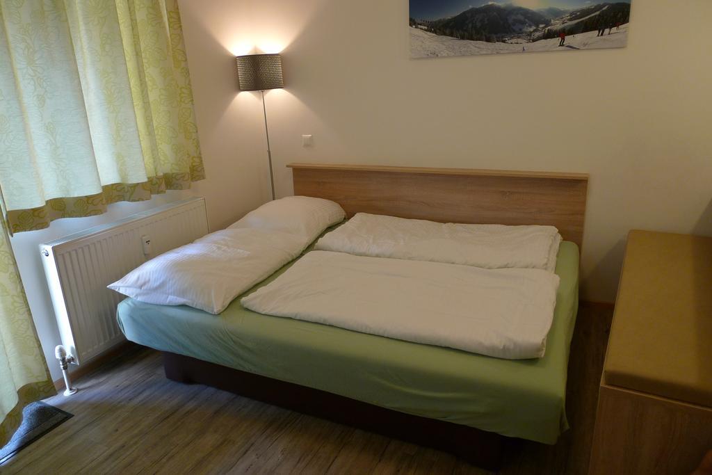 Ferienwohnung Loitfelder-Pang Зальбах-Гінтерглемм Екстер'єр фото
